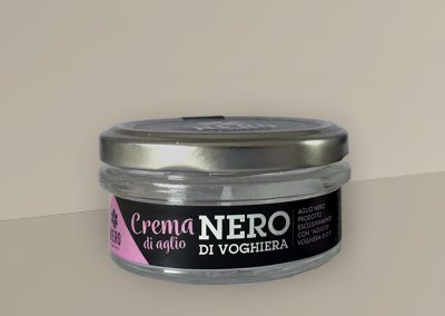 NEROFERMENTO • Packaging per crema e aglio nero sbucciato