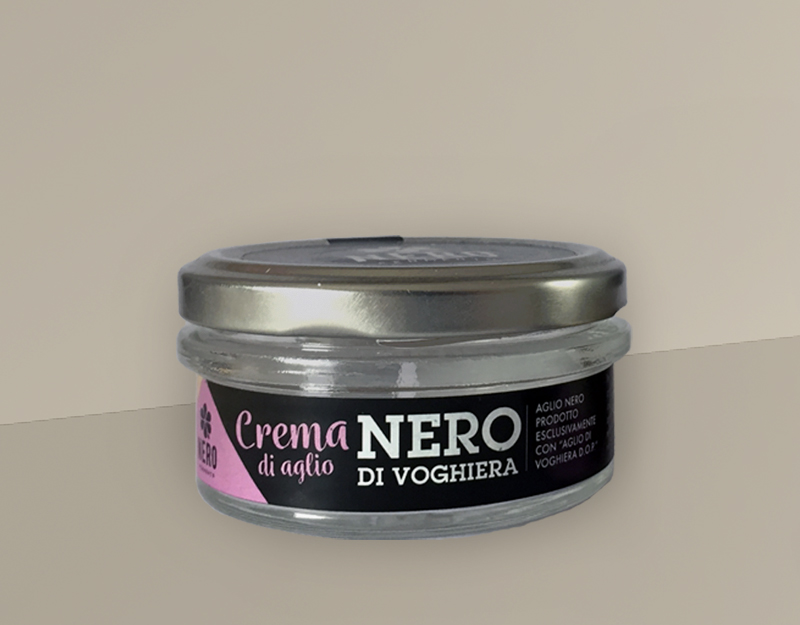 NEROFERMENTO • Packaging per crema e aglio nero sbucciato